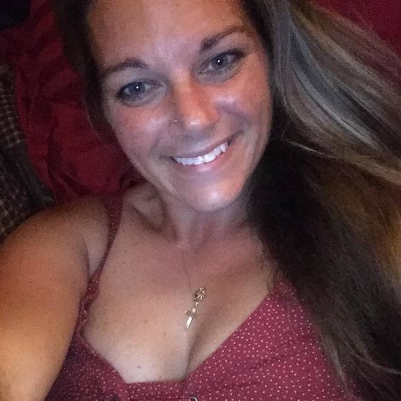 Meet your Posher, Brie - Picture 1 of 1